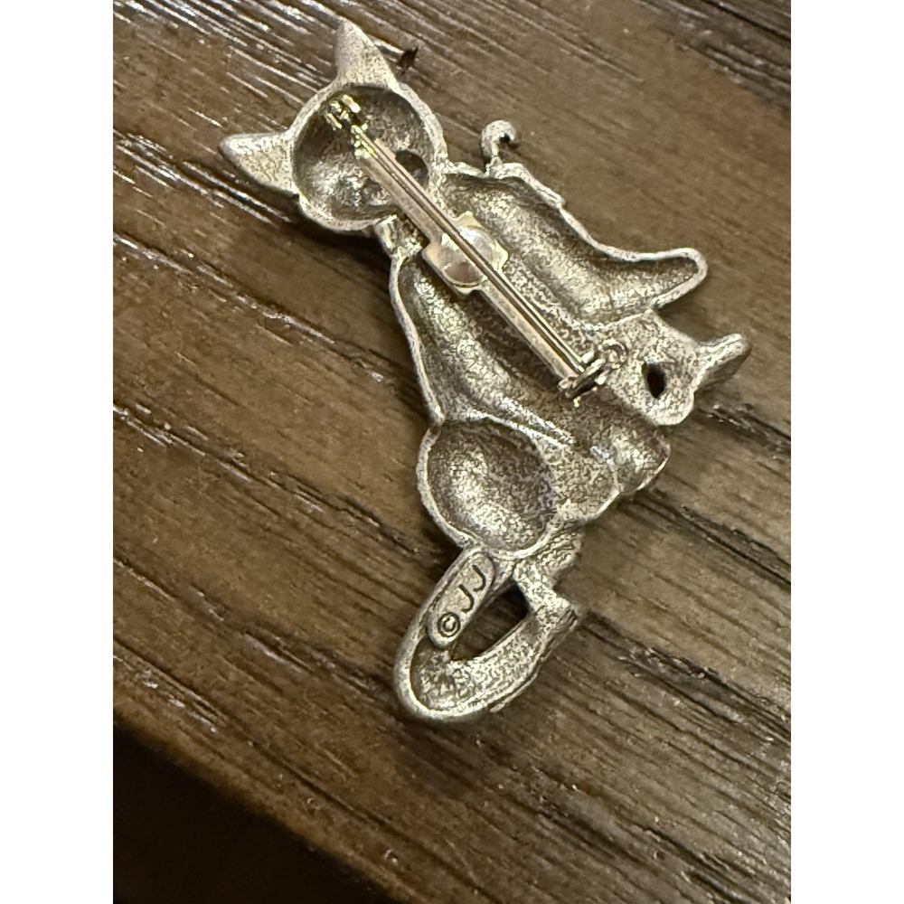 VTG Cat w Red Enamel Holiday Stocking Brooch Pin Pewter JJ Jonette Kitten Kitty‎ - Picture 5 of 7
